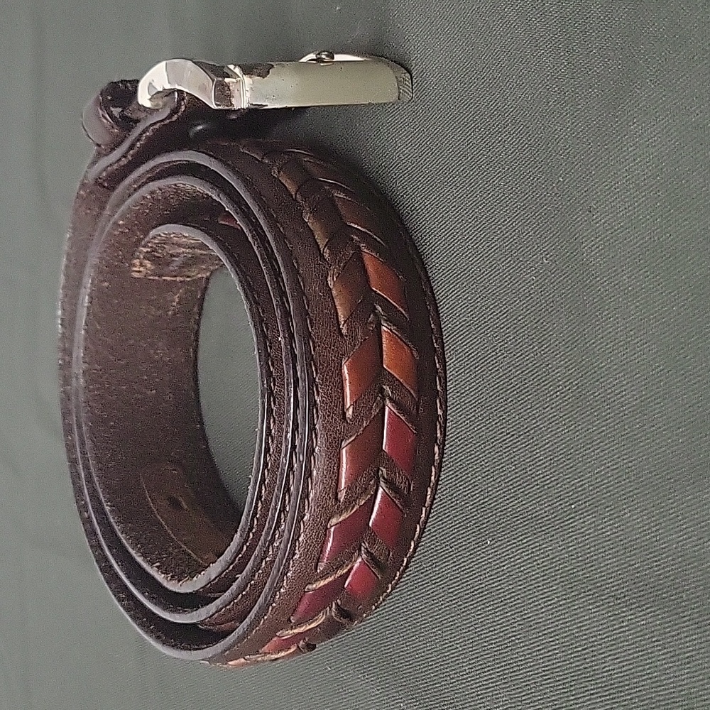 Brighton Women's Full Grain Cowhide Brown Belt Chevron Designed Braid